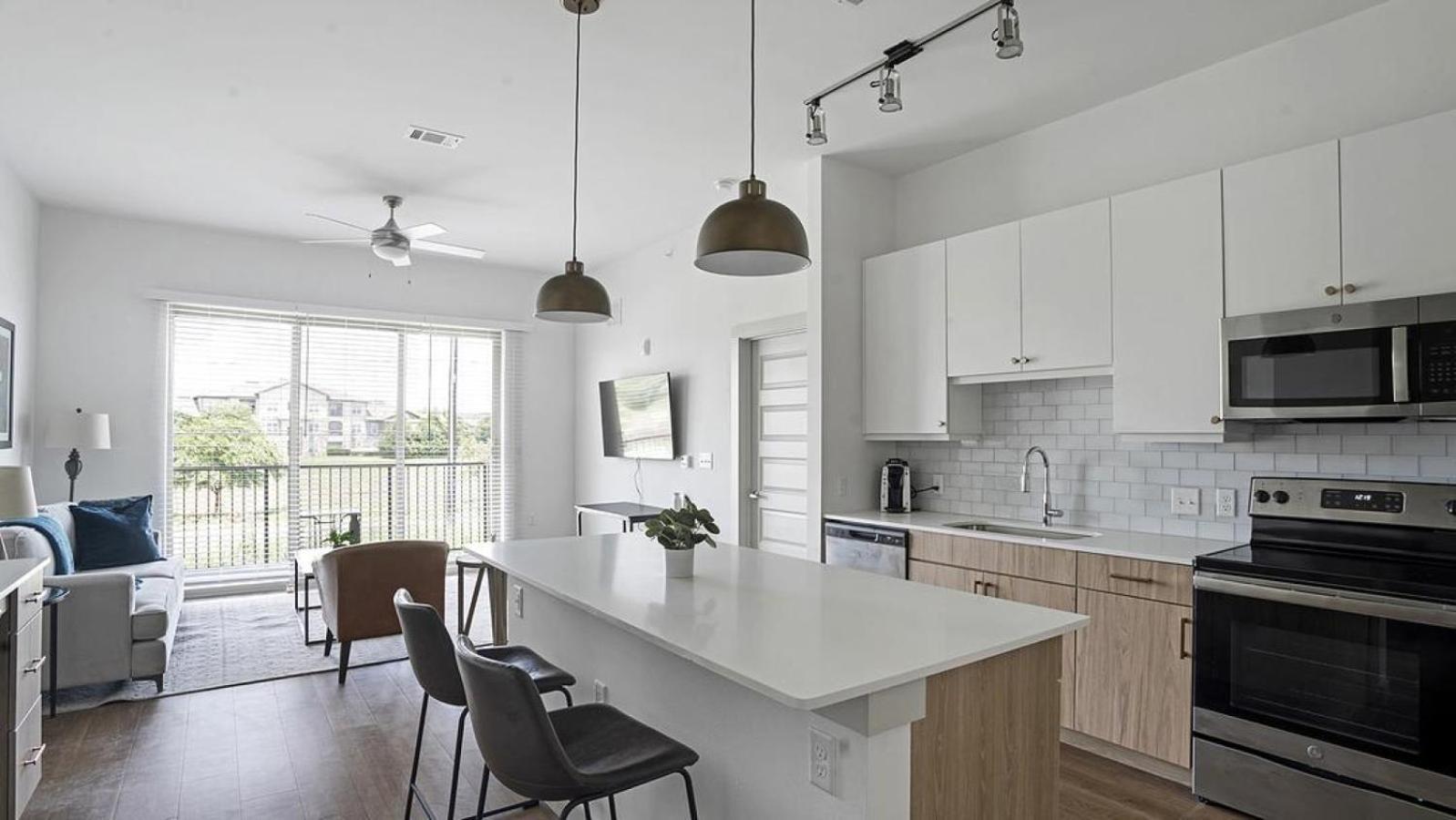 Landing At The Haywood - 1 Bedroom In Slaughter Creek Austin Exterior photo